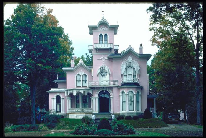 320037 - Victorian houses