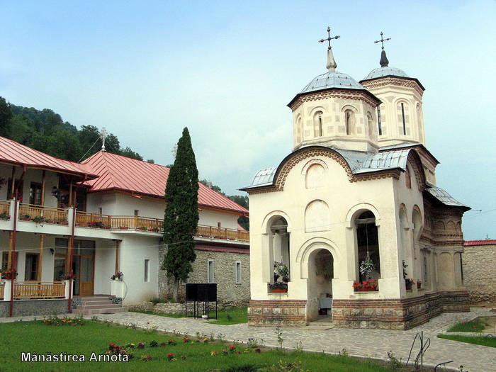arnota - manastiri