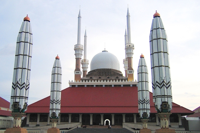 Grand Mosque in Semarang - Indonesia - Islamic Architecture Around the World