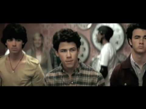 07 - Paranoid-Jonas Brothers