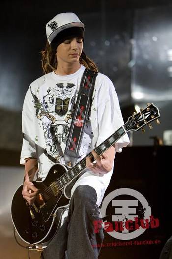 TOM - Biografie Tom Kaulitz