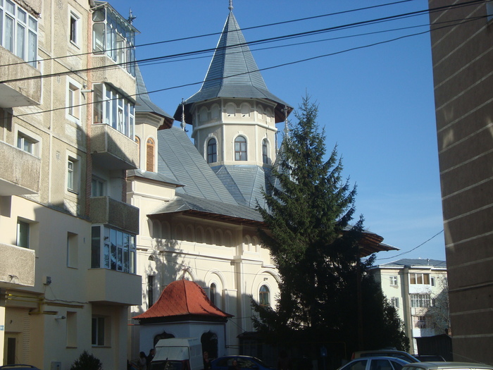 biserica Sf Nicolae - Moinesti sfarsit de noiembrie 2009
