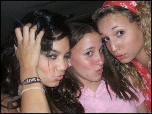 8D6Rk8116377-02 - idul lui ashley tisdale