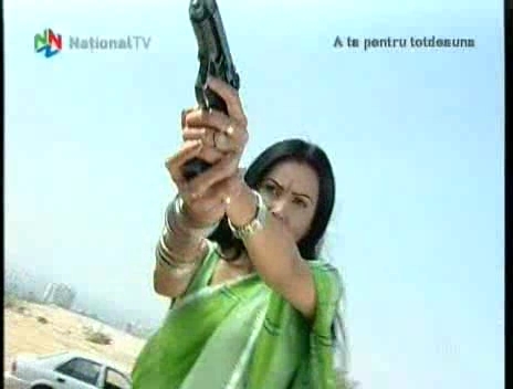 195_1_A_TA_PENTRU_TOTDEAUNA_SAGAR_SI_VIDYA_SUNT_UCISI.flv_000434366