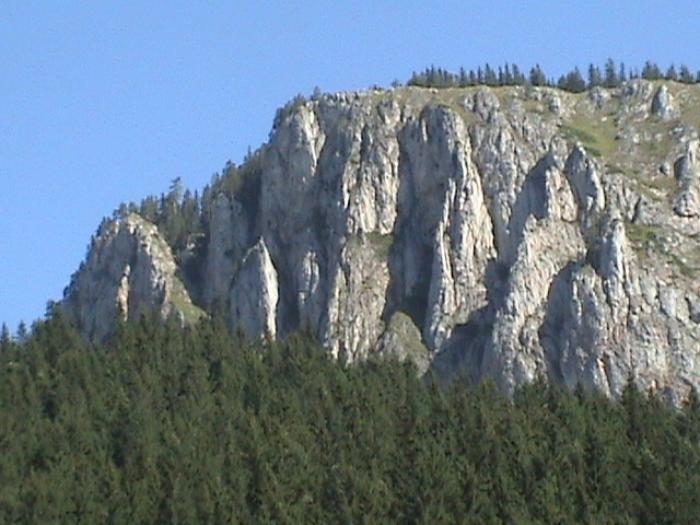 munte de linga lacul rosu - lacuri statiuni