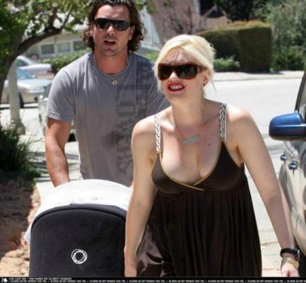 normal_gwen_stefani-gavin_baby1 - situati penibile