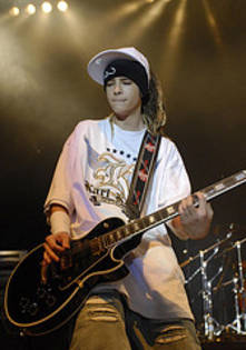 3172607229_f830e6b662_m - tokio hotel concerte
