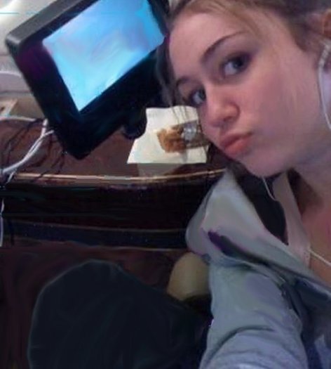 80 - multe poze miley