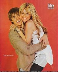 2158368484_4d7a30e150_m - ashley tisdale si zac efron