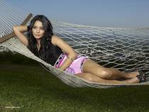 38 - Vanessa Hudgens 4