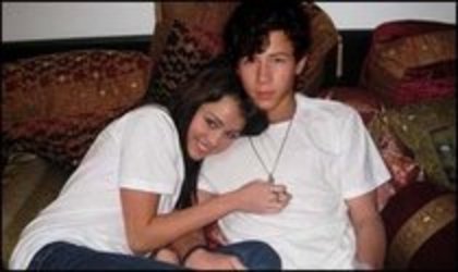 94 - poze rare Miley