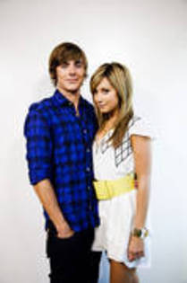 BVTWGPUVZTHNOCQQCAM - ASHLEY TISDALE Aaron FARLEY 2008