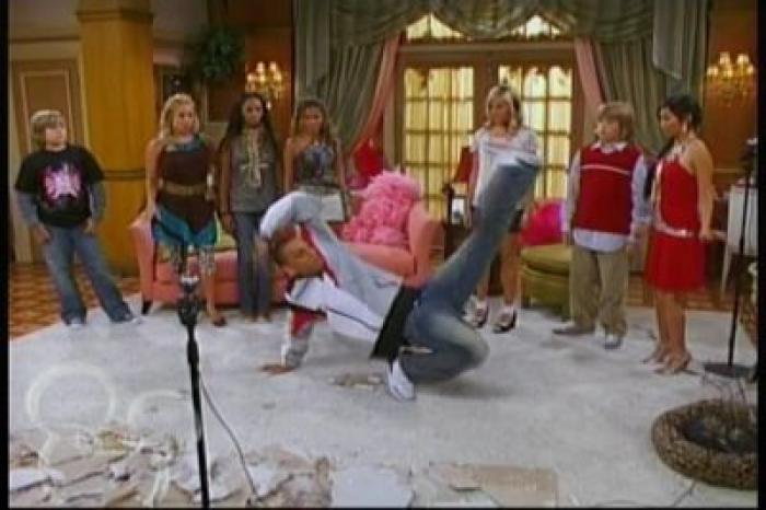 normal_131 - ashley tisdale