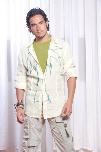 alfonso_herrera_2104-399x600