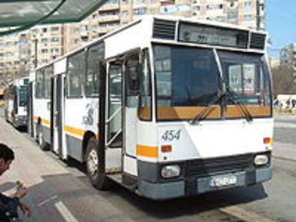 200px-Bucharest_DAC_bus_1 - Masinii preferate