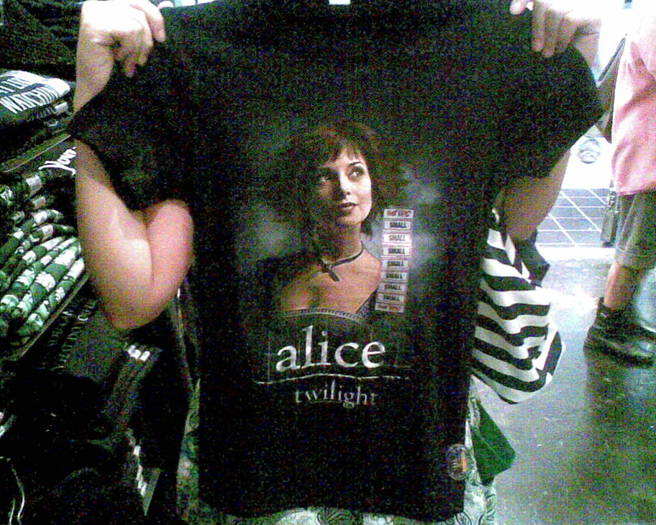 Tricou Alice - Ashley Greene