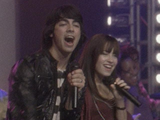 70693_video-262773-music-video-camp-rock-we-rock - camp rock