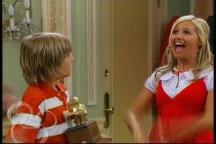 normal_170 - ashley tisdale