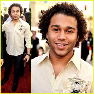 corbin-bleu-17-again