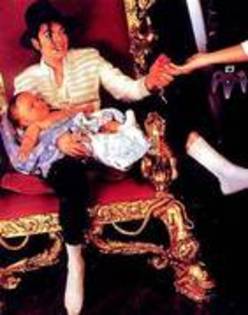 mj 3 - Michael Jackson sh copiii