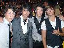 frati jonas - jonas brothers