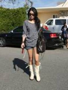 GIXMZYHTSKZQRUFXEOS - vanessa si ashley