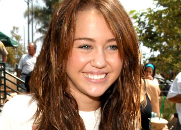 z5443482O - Hanna Montanna