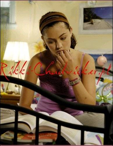 4522378591a7973254361l - phoebe tonkin