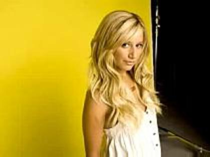 LDKNTXDTFMOSDGARJRS - poze Ashely