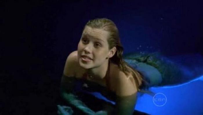 e - Emma in h2o