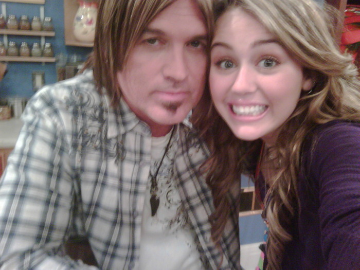 9668168 - MIley cele mia rare poze care exista
