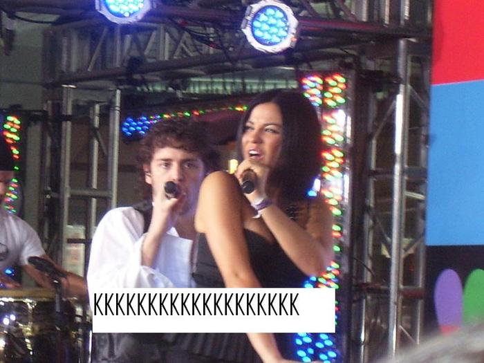 5z70ids - maite peroni