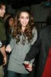 GFCDPPKIAWTRRKGMXGZ[1] - poze cu mailey-hannah