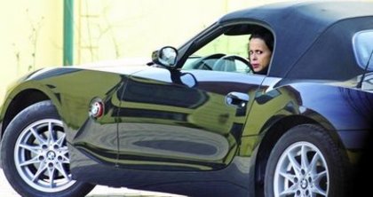 anda-adam-bmw-z4 (1)