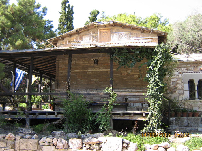 IMG_0341 - 2007 - atena - continuare