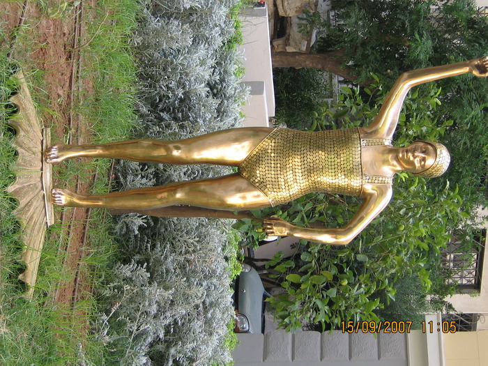 IMG_0422 - 2007 - atena - continuare