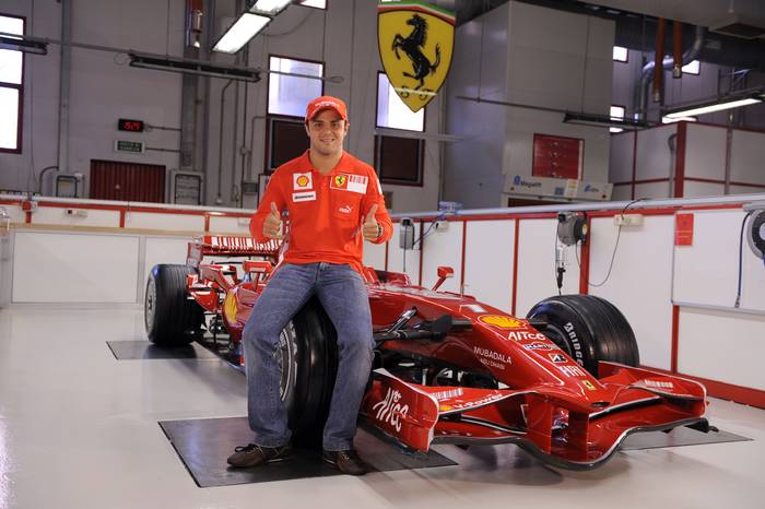 (13) - Formula 1 - Ferrari 2008