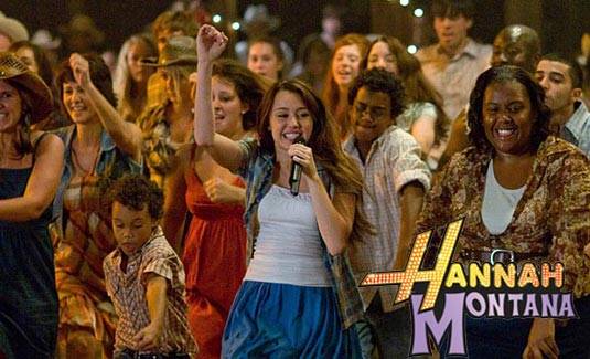 11_hannah_montana_m - hannah montana the movie