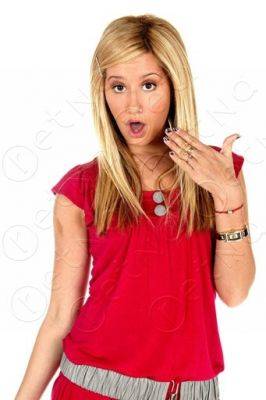 normal_lq003 - Ashley Tisdale