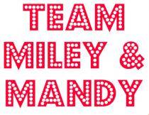 UMNBEFRZOVCLMCRCWYL - Miley and Mandy