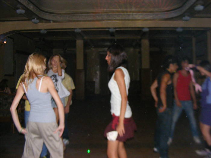 1 068 - 2009 01 08 party