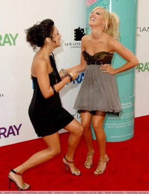 1 - vanessa hudgens and ashley tisdale