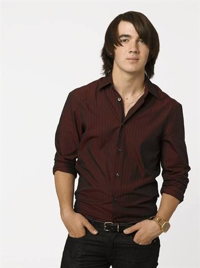 Joe-Jonas4