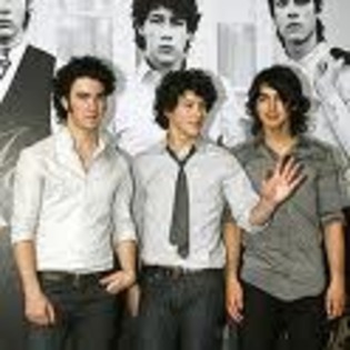 kevin, nick,joe - Jonas Brothers