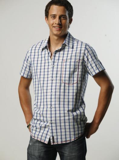 claudiu-frincu.personaj.600.4 - regina