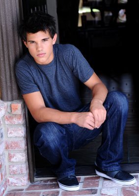 tay - Taylor Lautner