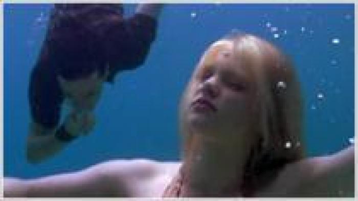 JARNYHAOLLWSUXZQUHV - rikki din h2o cea mai tare