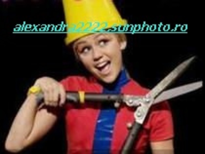 miley - cateva poze rare cu miley