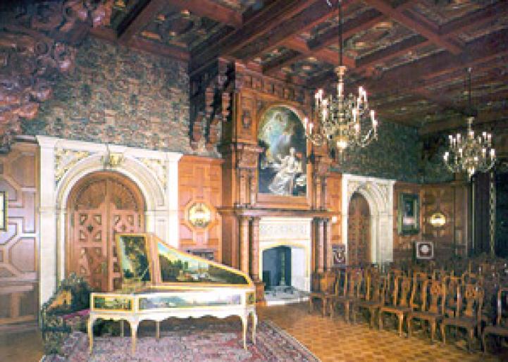 Sala-de-concerte-Peles - castelul peles