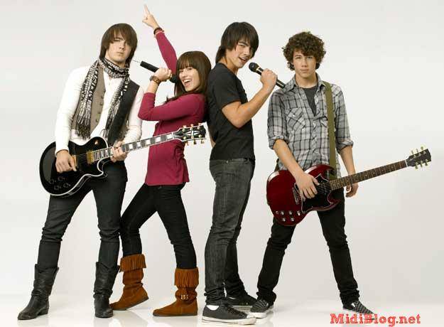 fan camp rock - pt DemiSuperFan